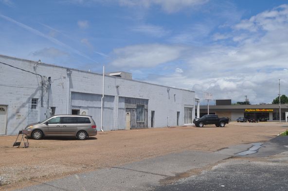 110 N Missouri St, West Memphis, AR 72301